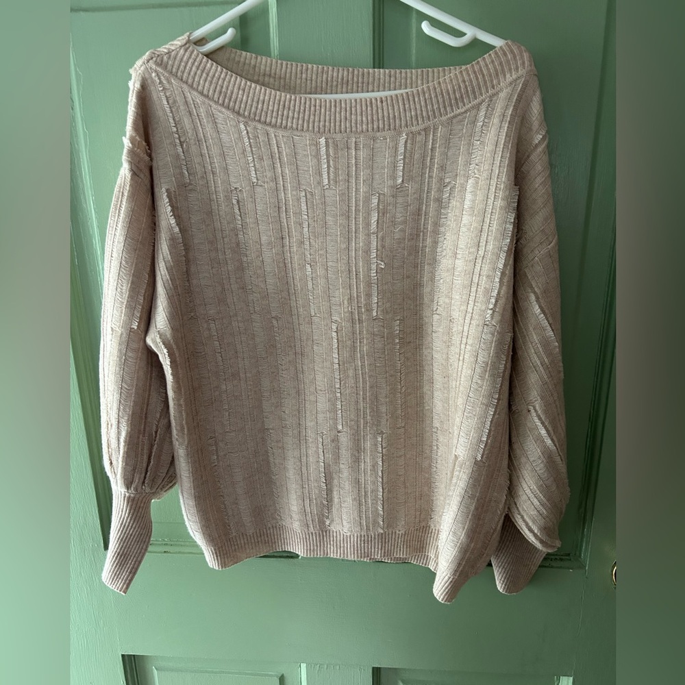ELLIATT sweater size xs feathered fringe wide boat neck
